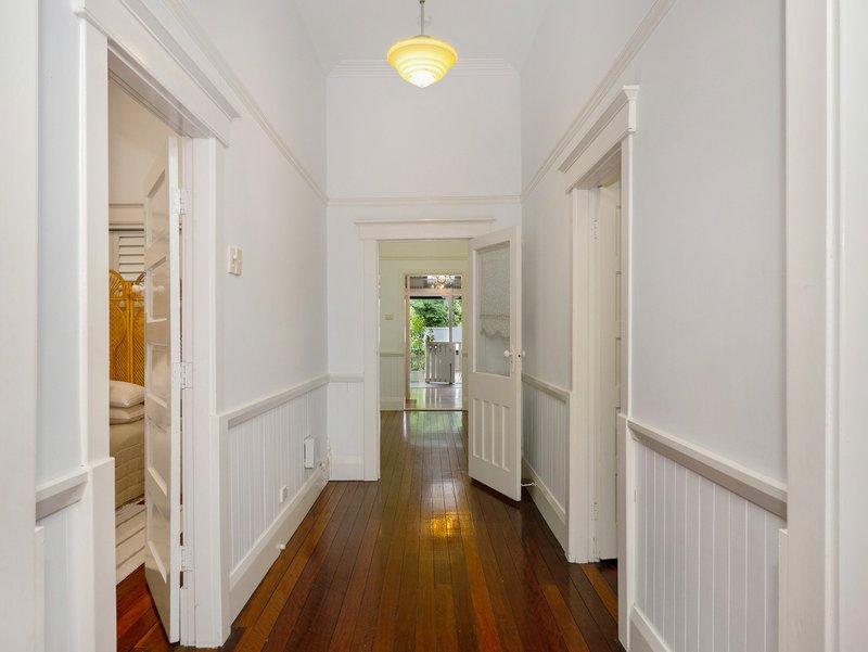 Photo - 6 Wyrallah Road, East Lismore NSW 2480 - Image 6