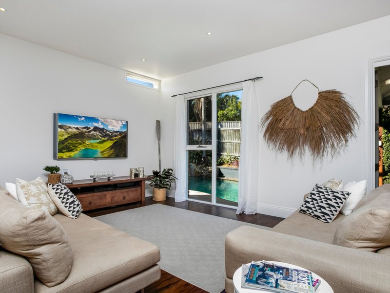 Photo - 6 Yarran Close, Mona Vale NSW 2103 - Image 4