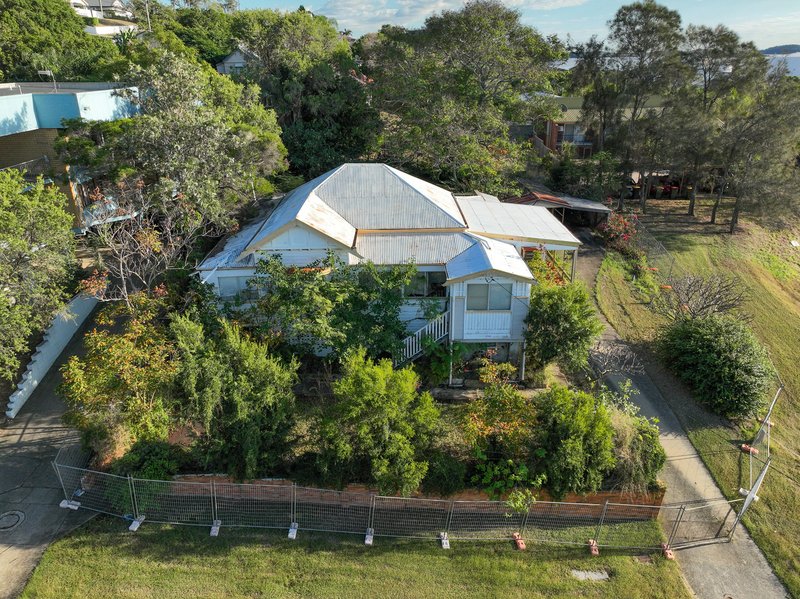 Photo - 6 Yarroon Street, Gladstone Central QLD 4680 - Image 6