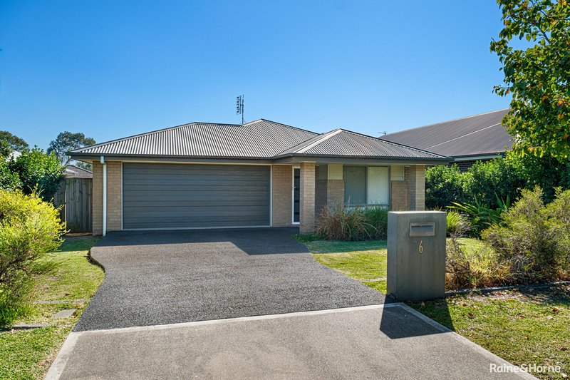 Photo - 6 Yellena Road, Fletcher NSW 2287 - Image 1