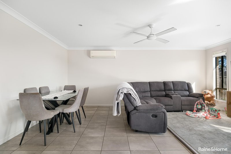 Photo - 6 Yellena Road, Fletcher NSW 2287 - Image 3