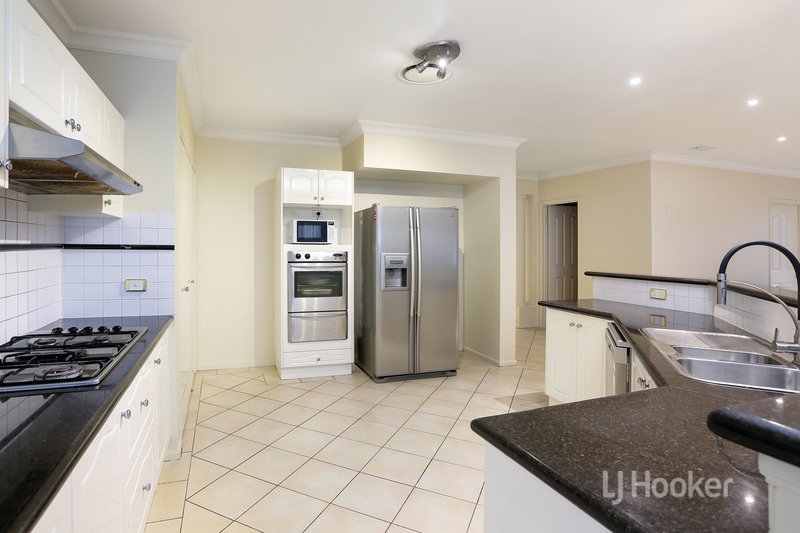 Photo - 6 Yellowgum Grove, Glenwood NSW 2768 - Image 5