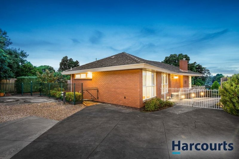 Photo - 6 York Court, Wantirna South VIC 3152 - Image 6