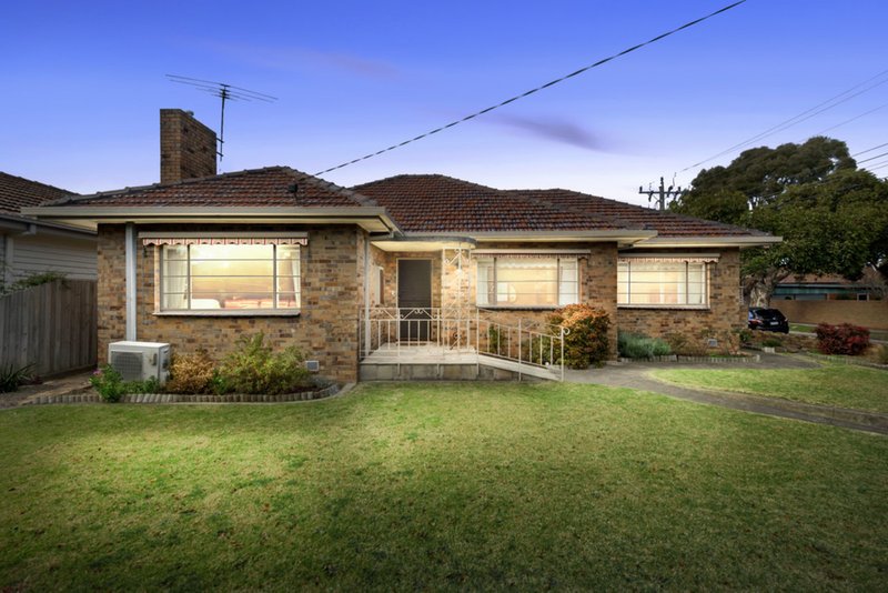 6 Young Street, Oakleigh VIC 3166