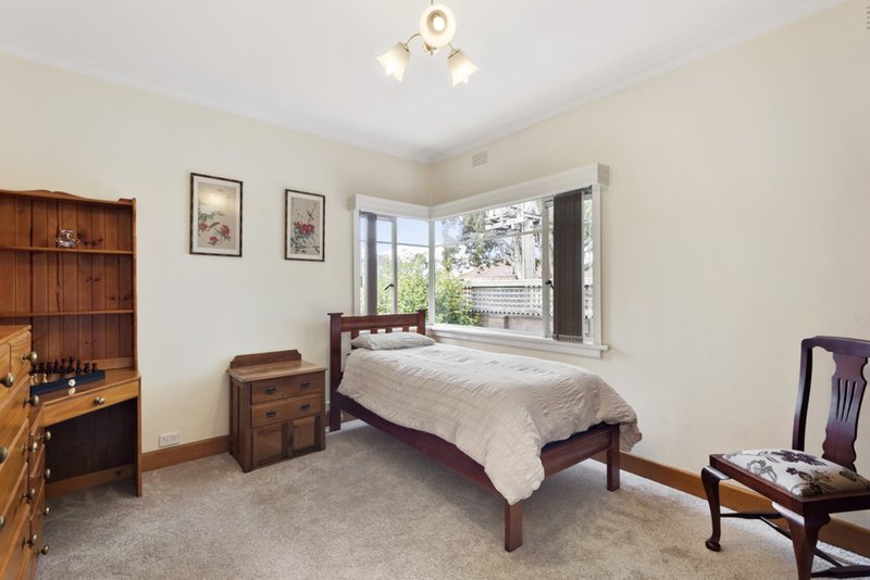 Photo - 6 Young Street, Oakleigh VIC 3166 - Image 8