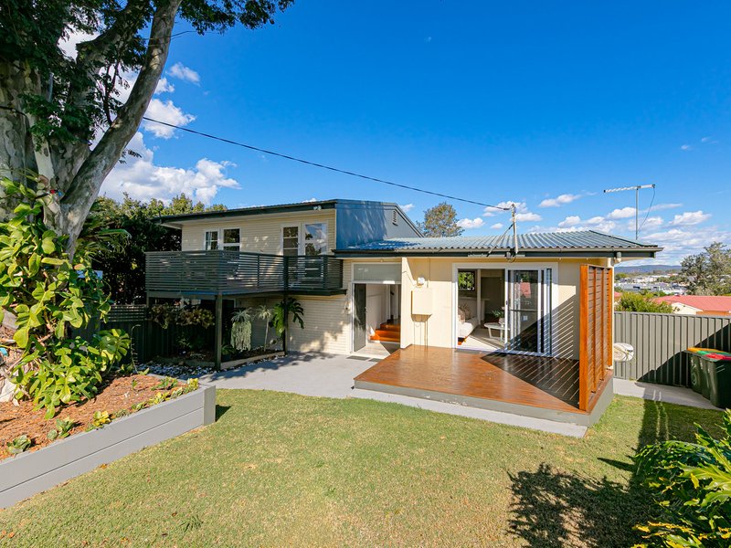 Photo - 6 Yurara Street, Everton Park QLD 4053 - Image 1