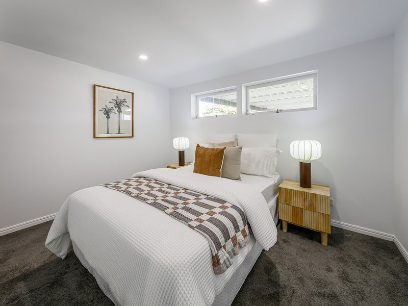 Photo - 6 Yurara Street, Everton Park QLD 4053 - Image 11