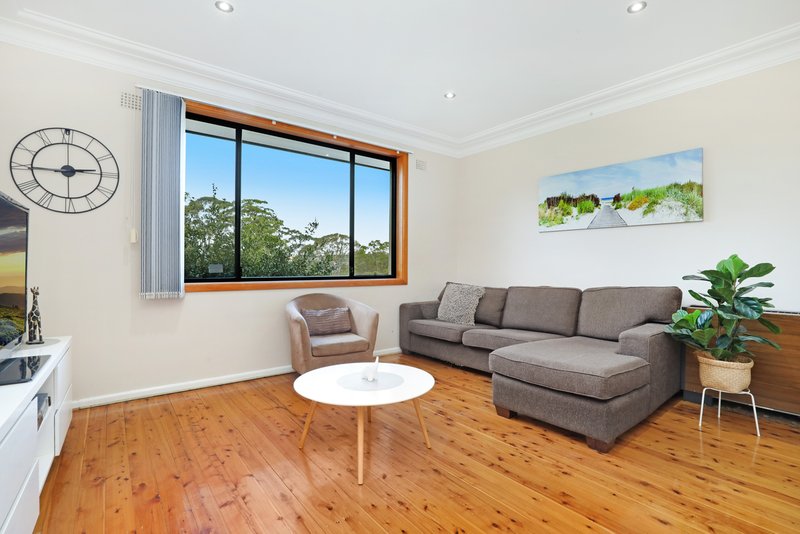 Photo - 6 Yuruga Avenue, West Wollongong NSW 2500 - Image 6