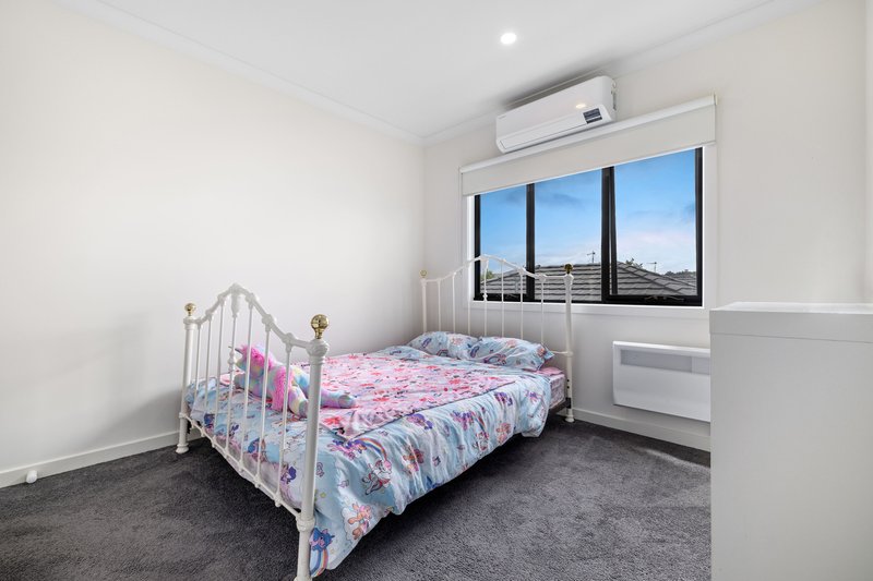 Photo - 6 Zeppelin Way, Beaconsfield VIC 3807 - Image 5