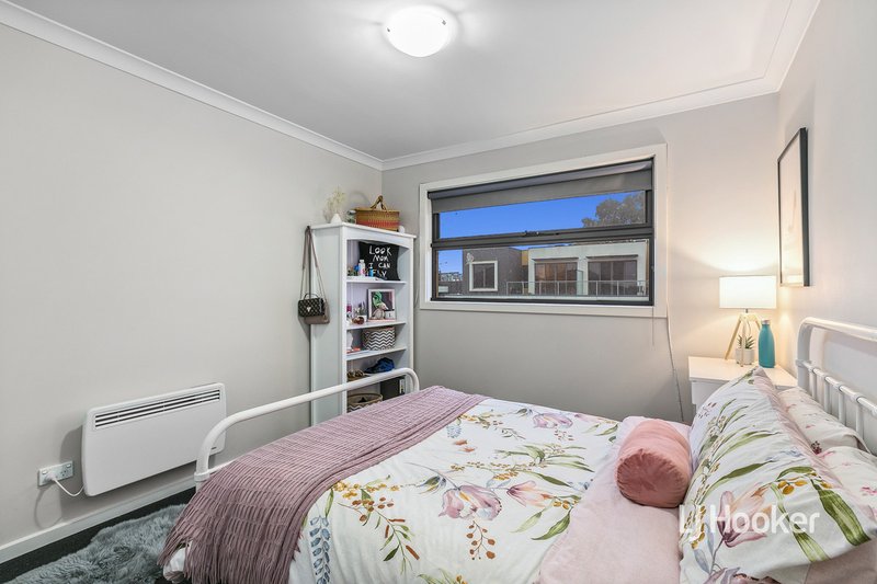 Photo - 6 Zoe Drive, Wollert VIC 3750 - Image 9