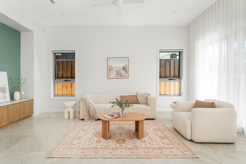 Photo - 60 & 60A Sunburst Circuit (The Gables) , Box Hill NSW 2765 - Image 8