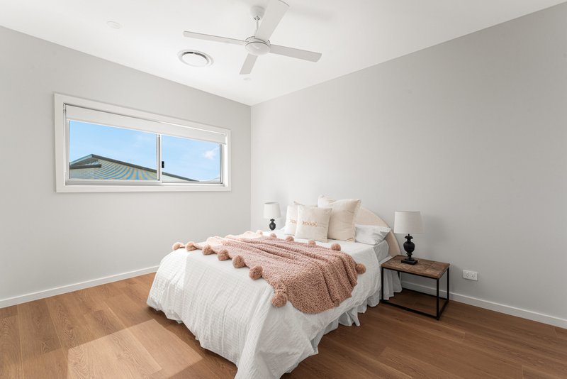 Photo - 60 & 60A Sunburst Circuit (The Gables) , Box Hill NSW 2765 - Image 14