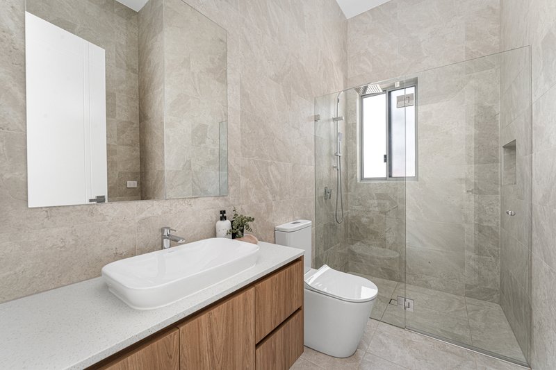 Photo - 60 & 60A Sunburst Circuit (The Gables) , Box Hill NSW 2765 - Image 22