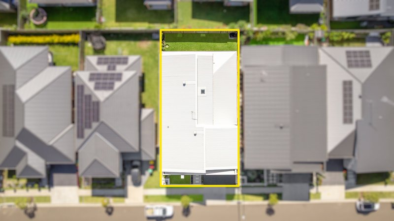 Photo - 60 & 60A Sunburst Circuit (The Gables) , Box Hill NSW 2765 - Image 23