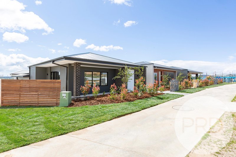 Photo - 60 Ada Norris Avenue, Denman Prospect ACT 2611 - Image 3