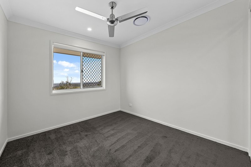 Photo - 60 Adelaide Street, Cranley QLD 4350 - Image 5