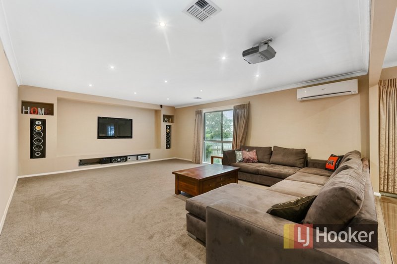 Photo - 60 Ahern Road, Pakenham VIC 3810 - Image 2