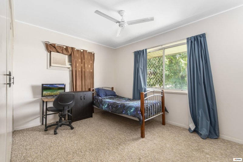 Photo - 60 Albert Street, Cranbrook QLD 4814 - Image 6