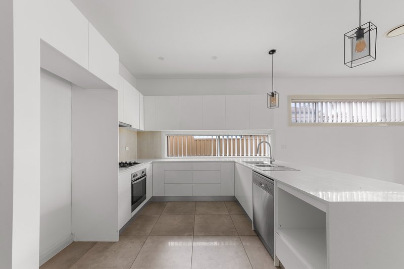 Photo - 60 Albert Street, Guildford West NSW 2161 - Image 3