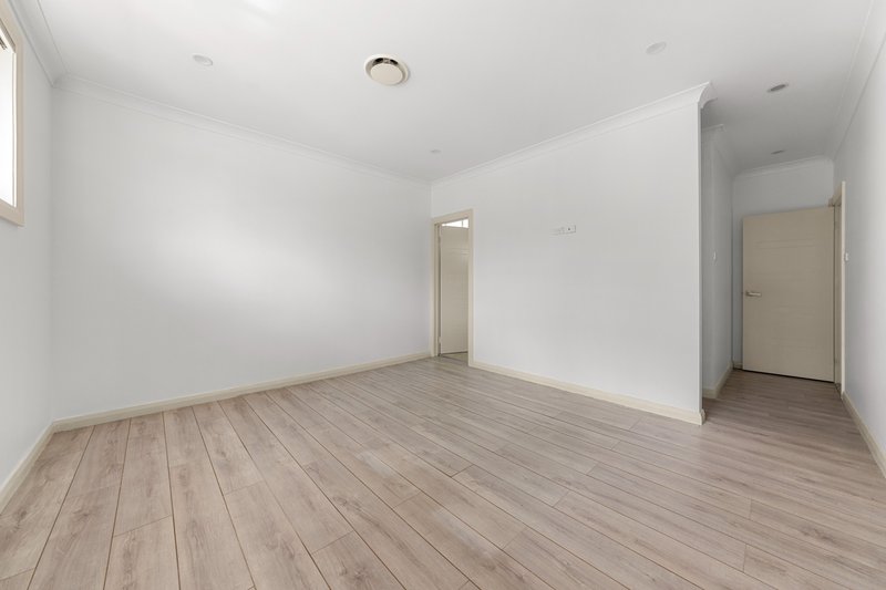 Photo - 60 Albert Street, Guildford West NSW 2161 - Image 4
