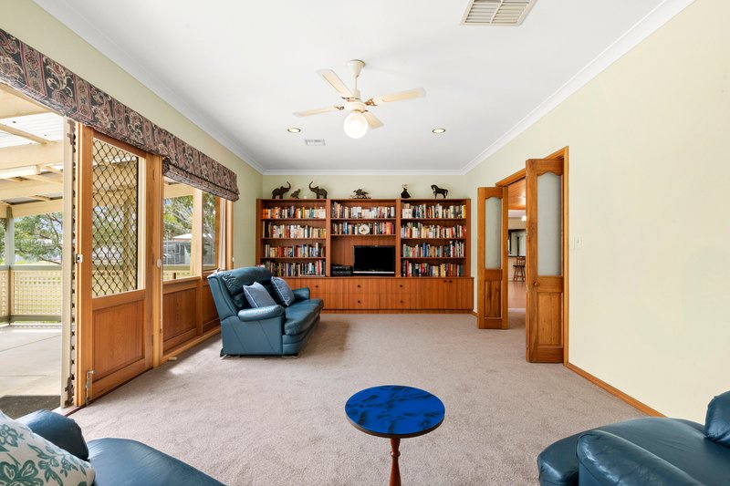 Photo - 60 Alison Drive, Lara VIC 3212 - Image 18