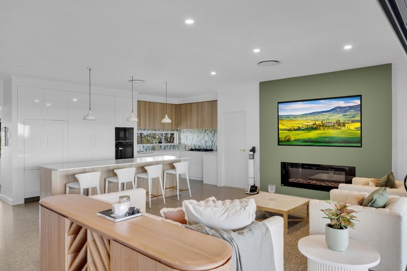 Photo - 60 Amigh Road, Landsborough QLD 4550 - Image 6