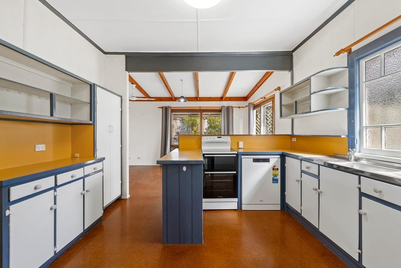 Photo - 60 Arinya Road, Ashgrove QLD 4060 - Image 4