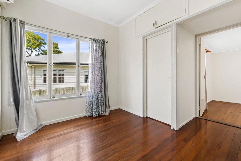 Photo - 60 Arinya Road, Ashgrove QLD 4060 - Image 9