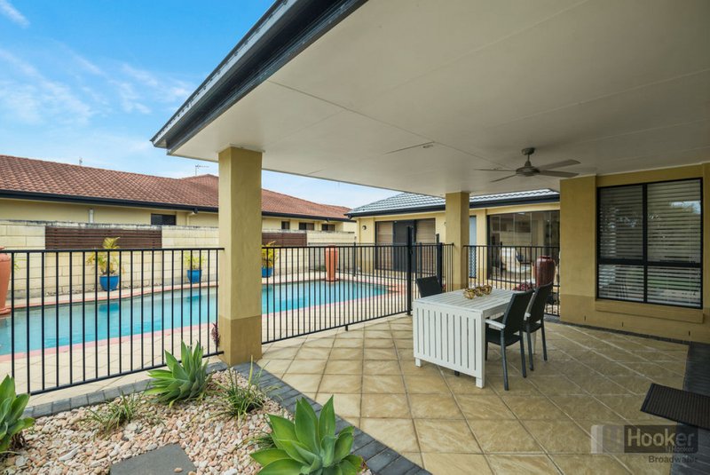 Photo - 60 Audrey Avenue, Helensvale QLD 4212 - Image 5