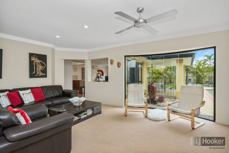 Photo - 60 Audrey Avenue, Helensvale QLD 4212 - Image 14