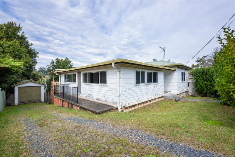 Photo - 60 Azalea Avenue, Coffs Harbour NSW 2450 - Image 1