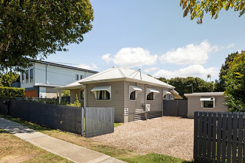 Photo - 60 Bayview Terrace, Wavell Heights QLD 4012 - Image 2