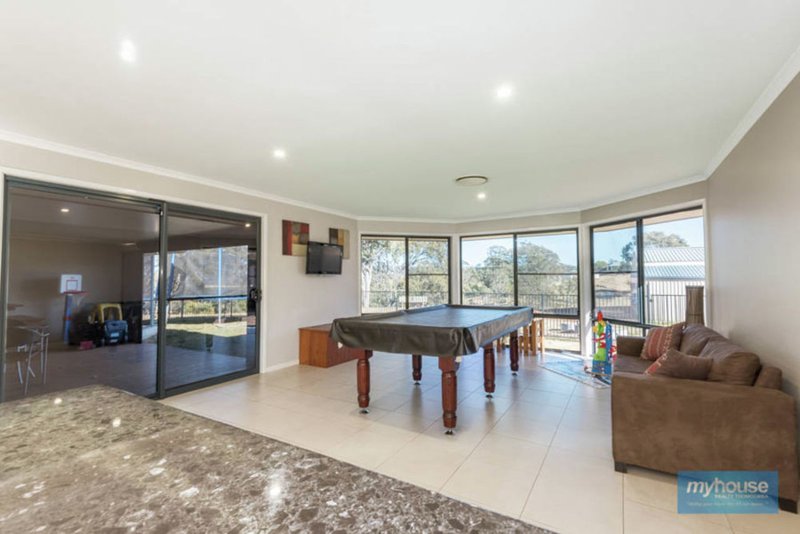 Photo - 60 Beauly Drive, Top Camp QLD 4350 - Image 2