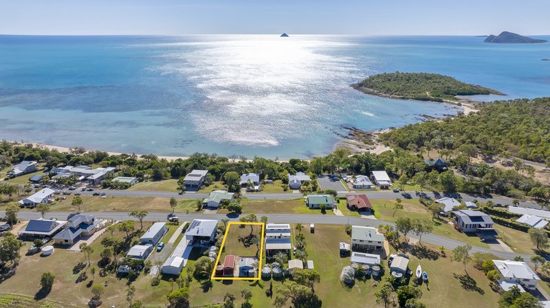 60 Blackcurrant Drive, Hideaway Bay QLD 4800