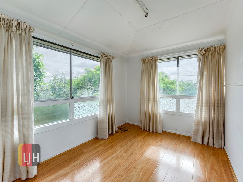 Photo - 60 Blaker Street, Mitchelton QLD 4053 - Image 7