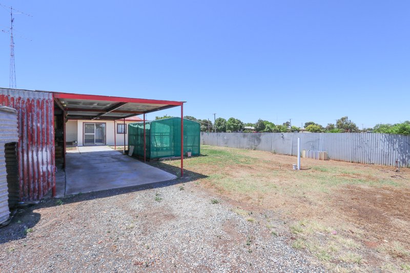 Photo - 60 Blyth Street, Wyalong NSW 2671 - Image 14