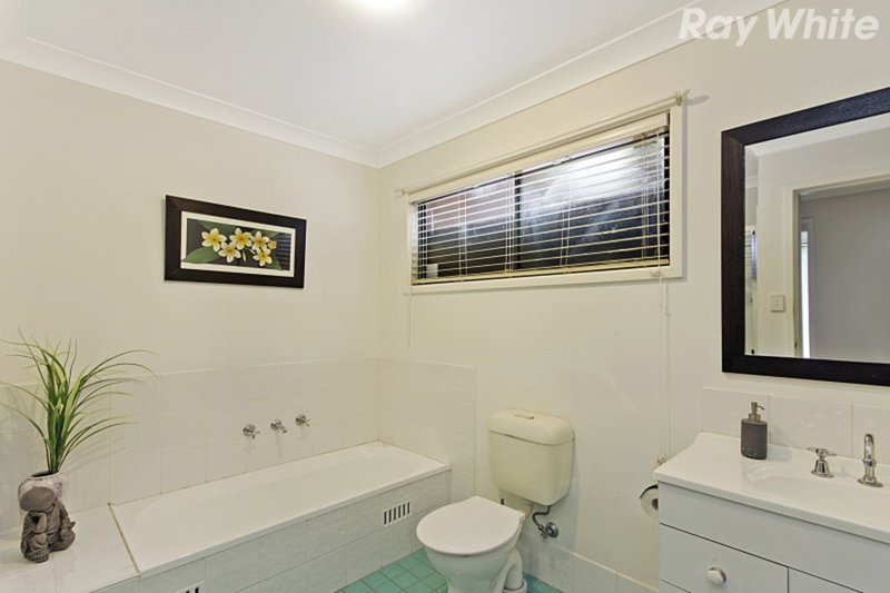 Photo - 60 Broadwater Dr , Saratoga NSW 2251 - Image 10