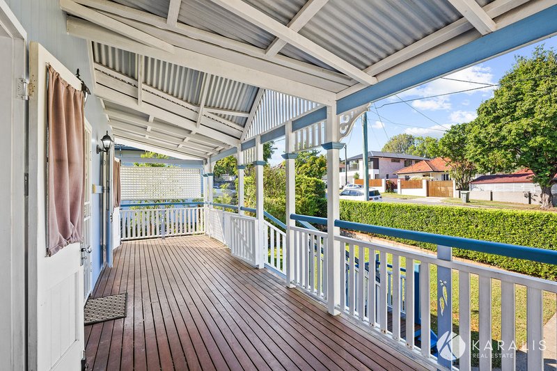 Photo - 60 Broadwater Road, Mount Gravatt East QLD 4122 - Image 3