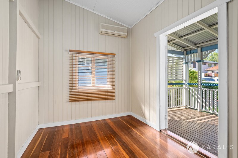 Photo - 60 Broadwater Road, Mount Gravatt East QLD 4122 - Image 7