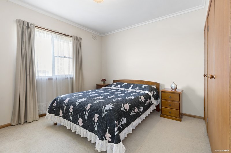 Photo - 60 Bunney Road, Clarinda VIC 3169 - Image 7