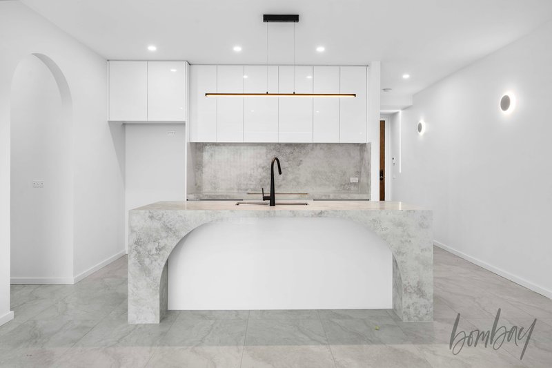 Photo - 60 Burrawang Loop, Mickleham VIC 3064 - Image 3