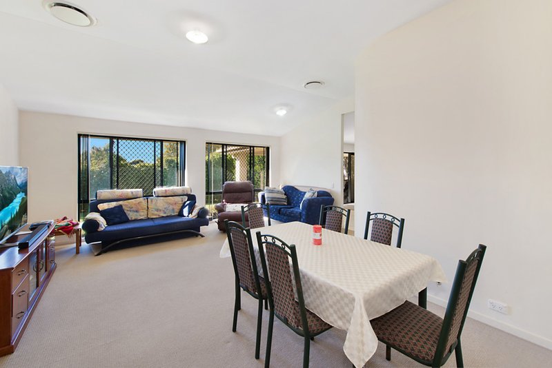 Photo - 60 Carlingford Drive, Thornlands QLD 4164 - Image 5