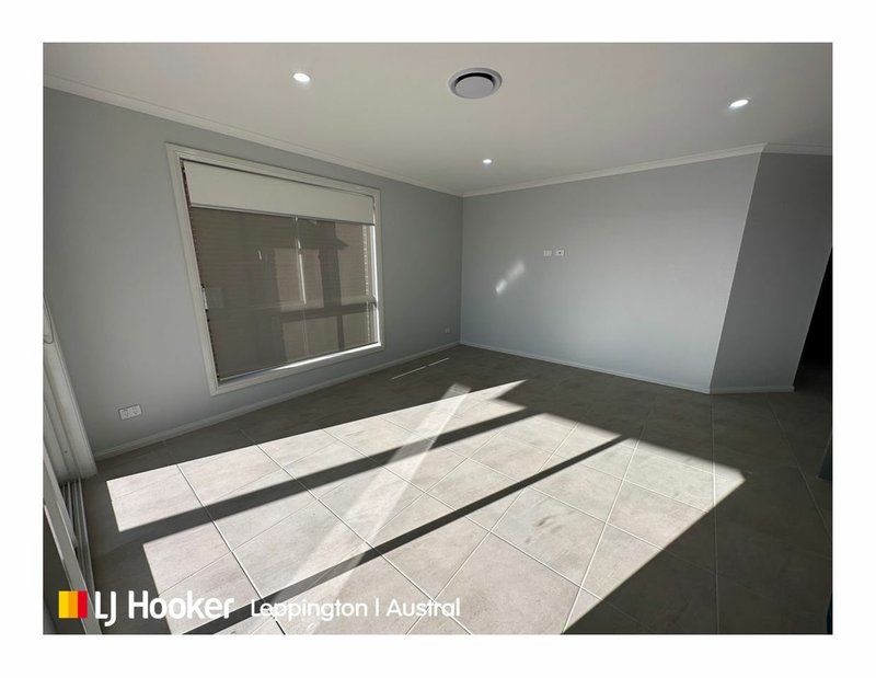 Photo - 60 Chara Road, Austral NSW 2179 - Image 10