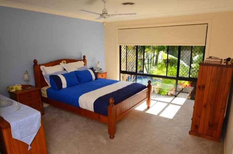 Photo - 60 Christina Ryan Way, Arundel QLD 4214 - Image 16