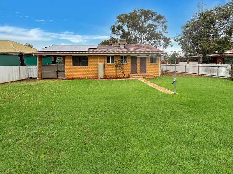 Photo - 60 Clifton Boulevard, Griffith NSW 2680 - Image 13