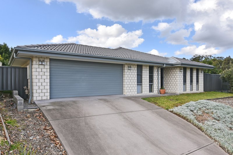 60 Constitution Drive, Cameron Park NSW 2285