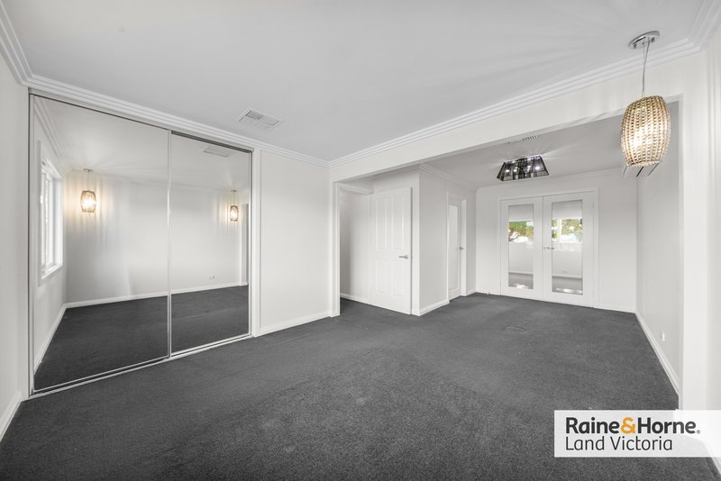 Photo - 60 Coonawarra Drive, Avalon VIC 3212 - Image 10