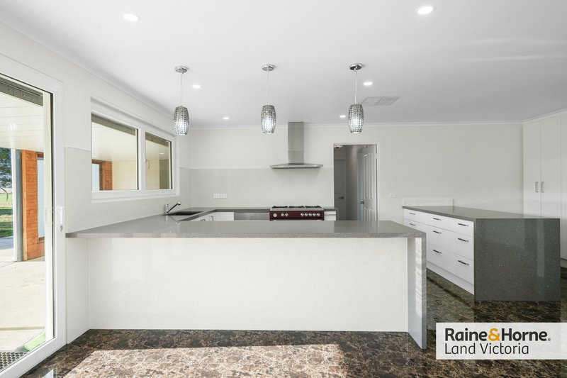Photo - 60 Coonawarra Drive, Avalon VIC 3212 - Image 23