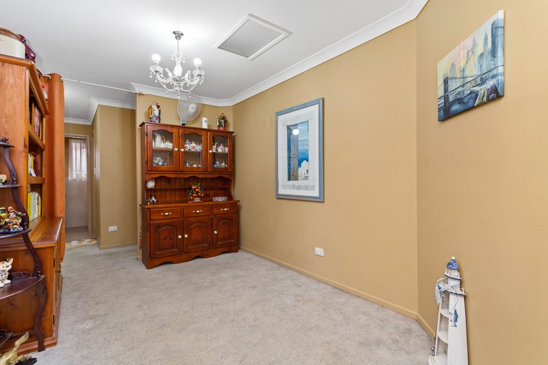 Photo - 60 Copperfield Dr , Eagleby QLD 4207 - Image 5