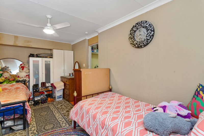 Photo - 60 Copperfield Dr , Eagleby QLD 4207 - Image 10